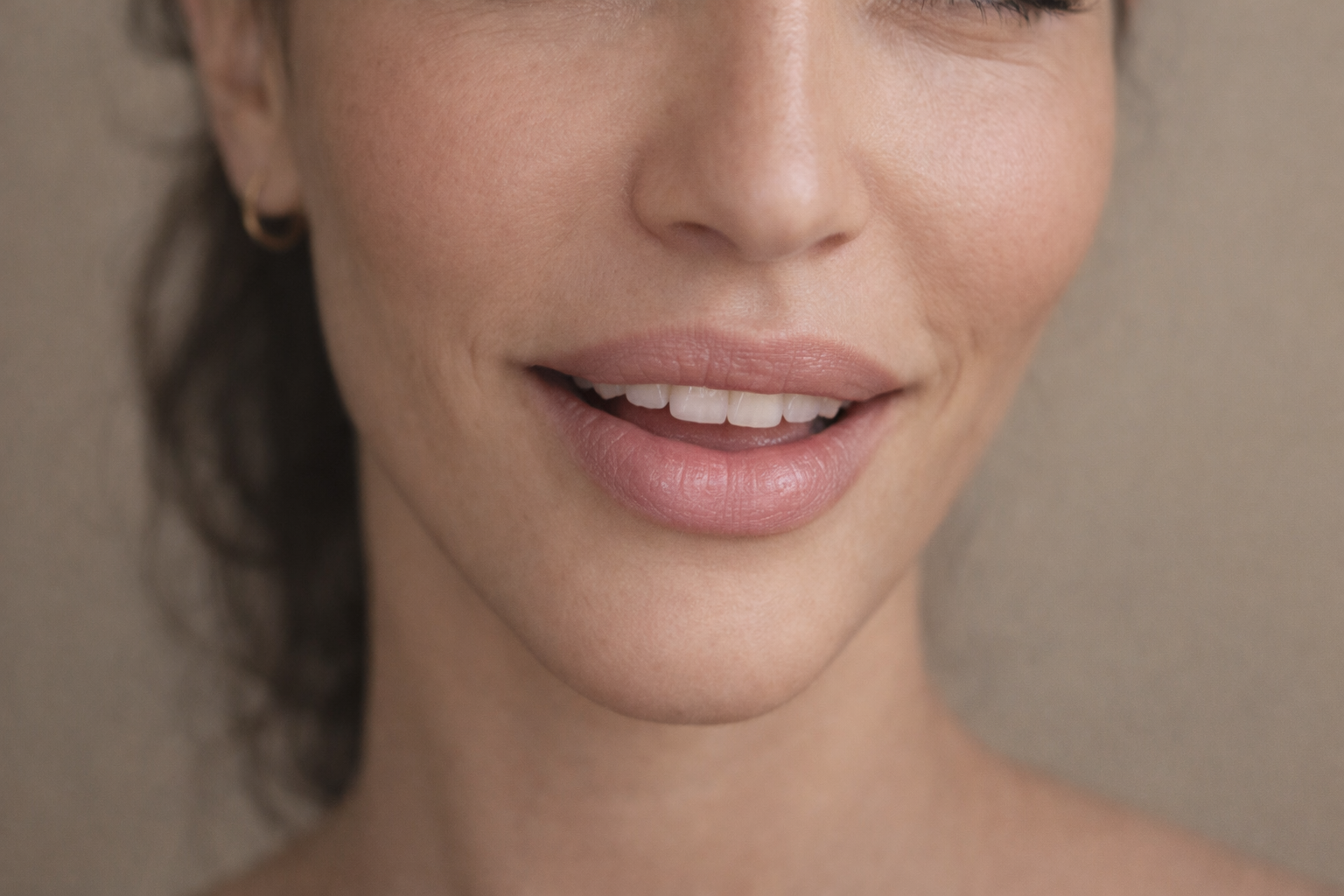 Entspannte Mimik in Nahaufnahme